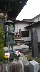 福寿院の像