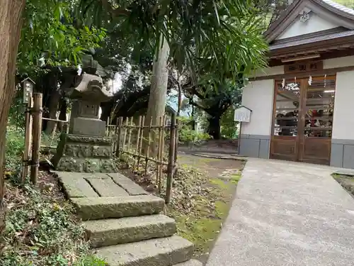 比々多神社の末社・摂社