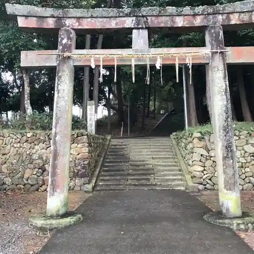 草薙神社の鳥居