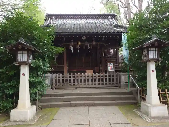 長崎神社の本殿・本堂