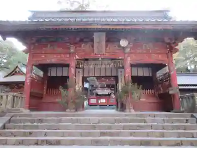 北口本宮冨士浅間神社の山門・神門