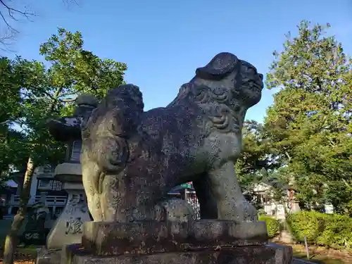 伏木神社の狛犬