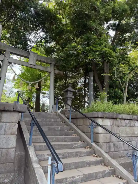 篠原八幡神社の{uncategorized: "未分類", other: "その他", undefined: "問題あり", building: "その他建物", grave: "お墓", sacred_gate: "鳥居", guardian: "狛犬", statue: "像", buddha: "仏像", history: "歴史", nature: "自然", garden: "庭園", animal: "動物", pagoda: "塔", temizu: "手水舎", mountain_gate: "山門・神門", sanctuary: "本殿・本堂", subordinate: "末社・摂社", art: "芸術", scenery: "景色", jizo: "地蔵", ema: "絵馬", goshuin: "御朱印", omikuji: "おみくじ", items: "授与品その他", amulet: "お守り", goshuincho: "御朱印帳", eats: "食事", festival: "お祭り", votive_dance: "神楽", shichigosan: "七五三参", wedding: "結婚式", experience: "体験その他", initially: "初詣", around: "周辺", anti_infection: "感染症対策"}