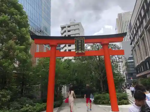 福徳神社（芽吹稲荷）の鳥居