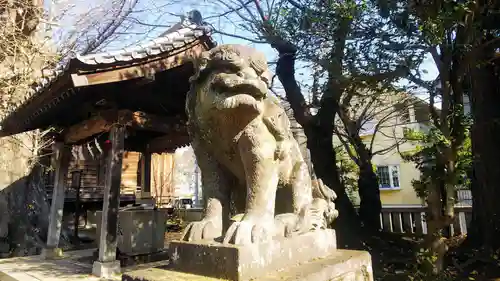 赤塚諏訪神社の狛犬