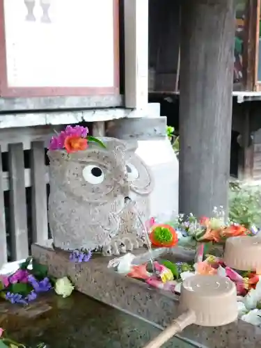 弘明寺の{uncategorized: "未分類", other: "その他", undefined: "問題あり", building: "その他建物", grave: "お墓", sacred_gate: "鳥居", guardian: "狛犬", statue: "像", buddha: "仏像", history: "歴史", nature: "自然", garden: "庭園", animal: "動物", pagoda: "塔", temizu: "手水舎", mountain_gate: "山門・神門", sanctuary: "本殿・本堂", subordinate: "末社・摂社", art: "芸術", scenery: "景色", jizo: "地蔵", ema: "絵馬", goshuin: "御朱印", omikuji: "おみくじ", items: "授与品その他", amulet: "お守り", goshuincho: "御朱印帳", eats: "食事", festival: "お祭り", votive_dance: "神楽", shichigosan: "七五三参", wedding: "結婚式", experience: "体験その他", initially: "初詣", around: "周辺", anti_infection: "感染症対策"}