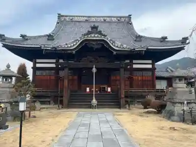 兎川霊端寺(兎川寺)の{uncategorized: "未分類", other: "その他", undefined: "問題あり", building: "その他建物", grave: "お墓", sacred_gate: "鳥居", guardian: "狛犬", statue: "像", buddha: "仏像", history: "歴史", nature: "自然", garden: "庭園", animal: "動物", pagoda: "塔", temizu: "手水舎", mountain_gate: "山門・神門", sanctuary: "本殿・本堂", subordinate: "末社・摂社", art: "芸術", scenery: "景色", jizo: "地蔵", ema: "絵馬", goshuin: "御朱印", omikuji: "おみくじ", items: "授与品その他", amulet: "お守り", goshuincho: "御朱印帳", eats: "食事", festival: "お祭り", votive_dance: "神楽", shichigosan: "七五三参", wedding: "結婚式", experience: "体験その他", initially: "初詣", around: "周辺", anti_infection: "感染症対策"}