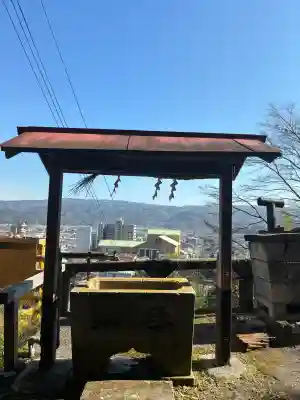 弥勒堂の{uncategorized: "未分類", other: "その他", undefined: "問題あり", building: "その他建物", grave: "お墓", sacred_gate: "鳥居", guardian: "狛犬", statue: "像", buddha: "仏像", history: "歴史", nature: "自然", garden: "庭園", animal: "動物", pagoda: "塔", temizu: "手水舎", mountain_gate: "山門・神門", sanctuary: "本殿・本堂", subordinate: "末社・摂社", art: "芸術", scenery: "景色", jizo: "地蔵", ema: "絵馬", goshuin: "御朱印", omikuji: "おみくじ", items: "授与品その他", amulet: "お守り", goshuincho: "御朱印帳", eats: "食事", festival: "お祭り", votive_dance: "神楽", shichigosan: "七五三参", wedding: "結婚式", experience: "体験その他", initially: "初詣", around: "周辺", anti_infection: "感染症対策"}