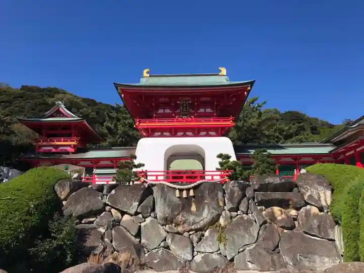 赤間神宮の山門・神門