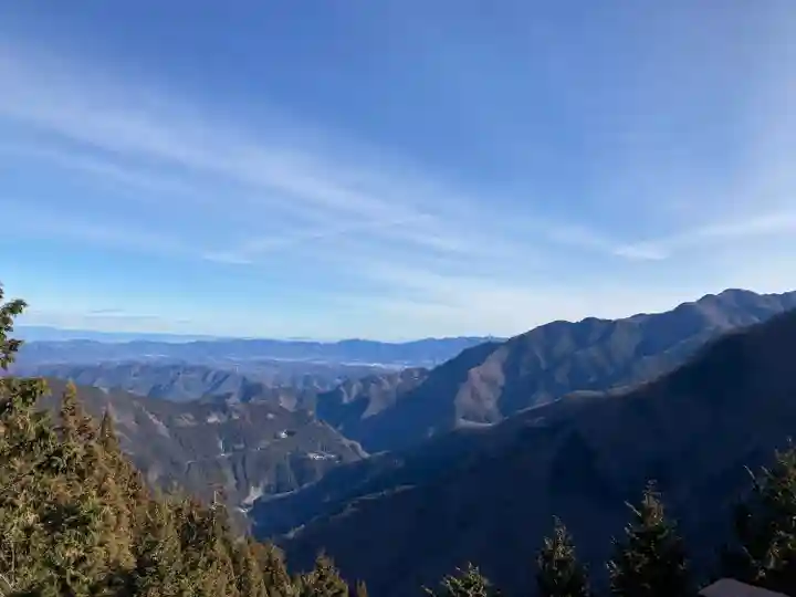 三峯神社の景色