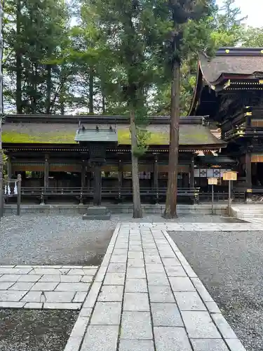 諏訪大社下社春宮(長野県)