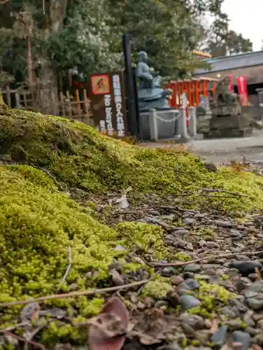 丹後一ノ宮 元伊勢 籠神社の{uncategorized: "未分類", other: "その他", undefined: "問題あり", building: "その他建物", grave: "お墓", sacred_gate: "鳥居", guardian: "狛犬", statue: "像", buddha: "仏像", history: "歴史", nature: "自然", garden: "庭園", animal: "動物", pagoda: "塔", temizu: "手水舎", mountain_gate: "山門・神門", sanctuary: "本殿・本堂", subordinate: "末社・摂社", art: "芸術", scenery: "景色", jizo: "地蔵", ema: "絵馬", goshuin: "御朱印", omikuji: "おみくじ", items: "授与品その他", amulet: "お守り", goshuincho: "御朱印帳", eats: "食事", festival: "お祭り", votive_dance: "神楽", shichigosan: "七五三参", wedding: "結婚式", experience: "体験その他", initially: "初詣", around: "周辺", anti_infection: "感染症対策"}