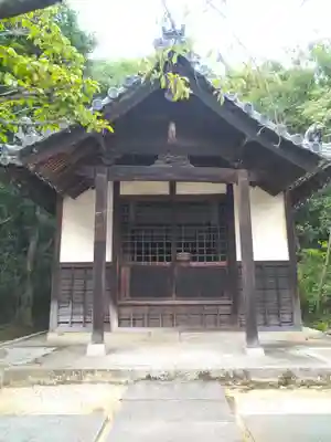 鴻八幡宮の末社・摂社