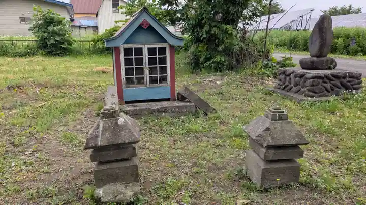 屈足神社の仏像