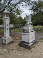 白山神社(二子町)の狛犬