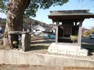 養薬寺の末社・摂社