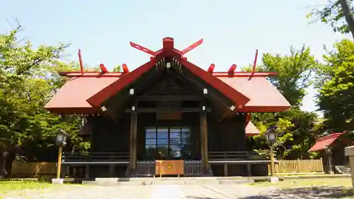 御傘山神社の本殿