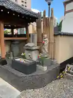 真源寺(入谷鬼子母神)の地蔵