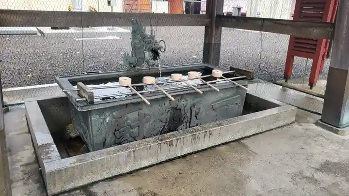 津観音の手水舎