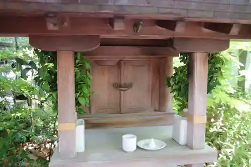 萬寿神社（柏屋本店願掛け萬寿石）(福島県)