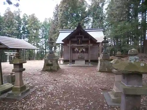 近津神社の本殿