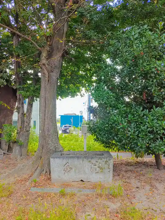 八幡社(丸渕上)の手水舎