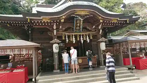 江島神社の本殿