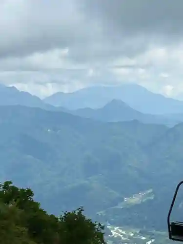 諏訪大社下社秋宮(長野県)