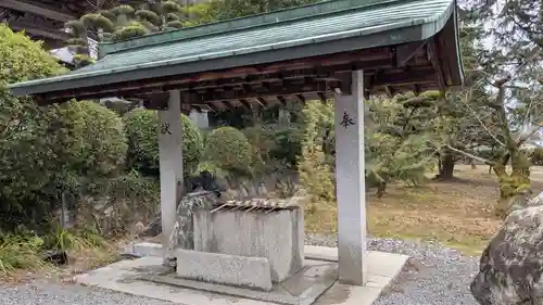 繁多寺の手水舎