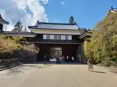 眞田神社の建物その他