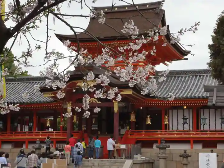 石清水八幡宮の本殿・本堂