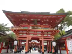 生田神社の山門