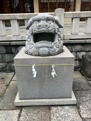 石濱神社の狛犬