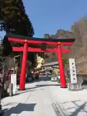 中之嶽神社の鳥居