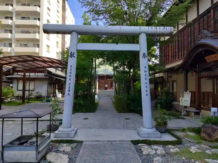 高知大神宮の鳥居