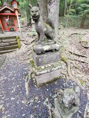 南湖神社の狛犬