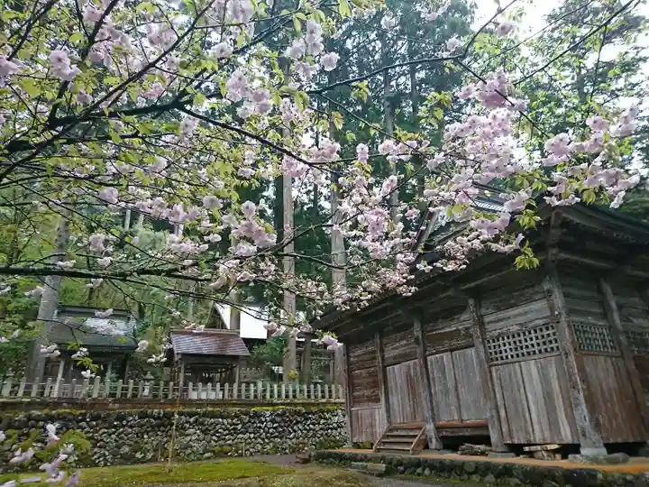 須波阿湏疑神社の本殿・本堂