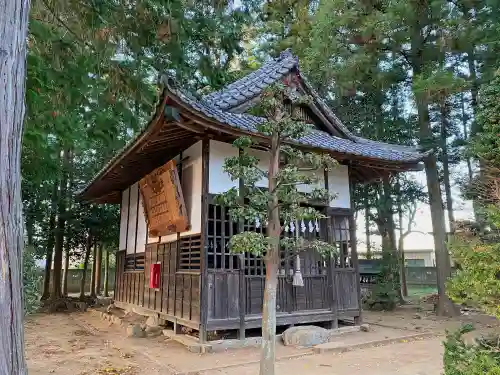 稲乃比売神社の本殿