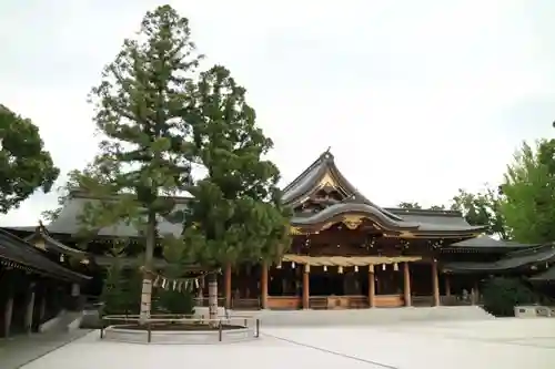 寒川神社の建物その他