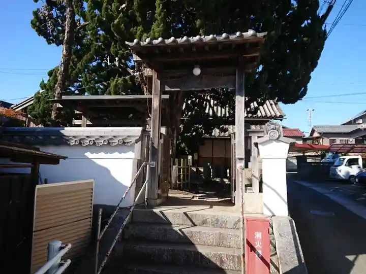 地蔵院の山門・神門