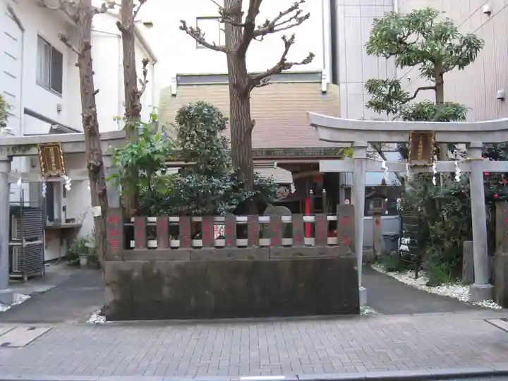 讃岐小白稲荷神社(東京都)