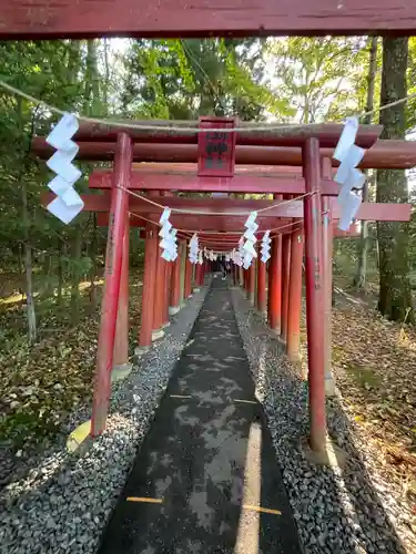 新屋山神社(山梨県)
