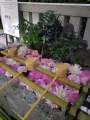 福徳神社（芽吹稲荷）の手水