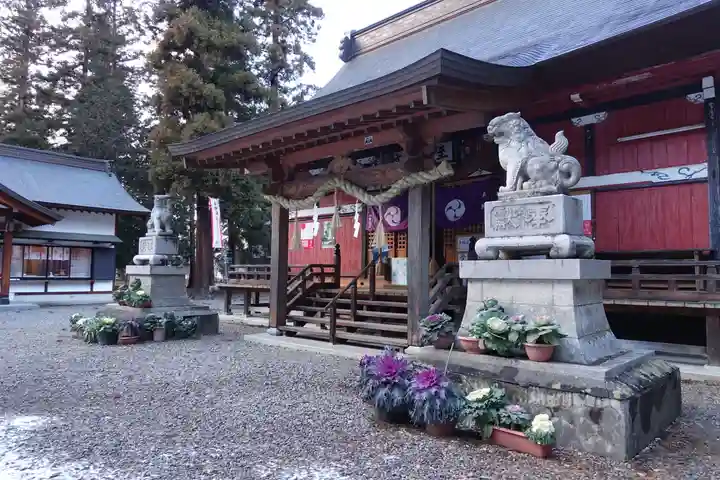 佐良志奈神社の本殿・本堂