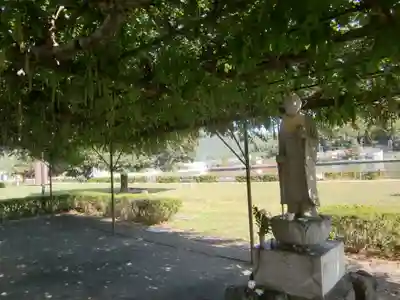 八大龍王本殿(岐阜県)