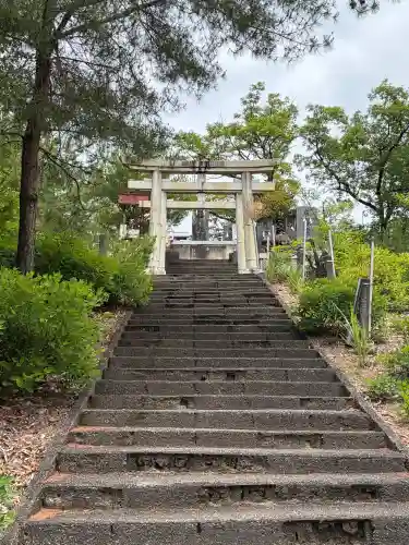 岐阜稲荷山本社の{uncategorized: "未分類", other: "その他", undefined: "問題あり", building: "その他建物", grave: "お墓", sacred_gate: "鳥居", guardian: "狛犬", statue: "像", buddha: "仏像", history: "歴史", nature: "自然", garden: "庭園", animal: "動物", pagoda: "塔", temizu: "手水舎", mountain_gate: "山門・神門", sanctuary: "本殿・本堂", subordinate: "末社・摂社", art: "芸術", scenery: "景色", jizo: "地蔵", ema: "絵馬", goshuin: "御朱印", omikuji: "おみくじ", items: "授与品その他", amulet: "お守り", goshuincho: "御朱印帳", eats: "食事", festival: "お祭り", votive_dance: "神楽", shichigosan: "七五三参", wedding: "結婚式", experience: "体験その他", initially: "初詣", around: "周辺", anti_infection: "感染症対策"}