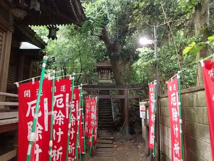 八雲神社(鎌倉・大町)の末社・摂社