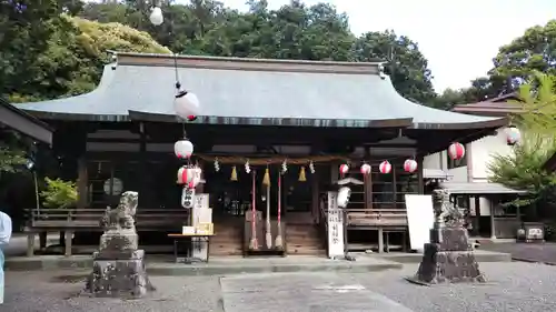 龍尾神社の本殿