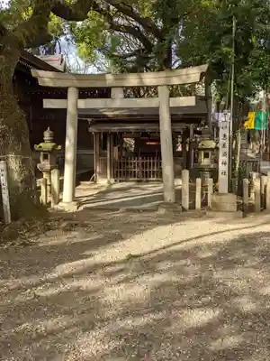 若宮八幡社の末社・摂社