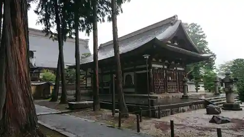 恵林寺の本殿